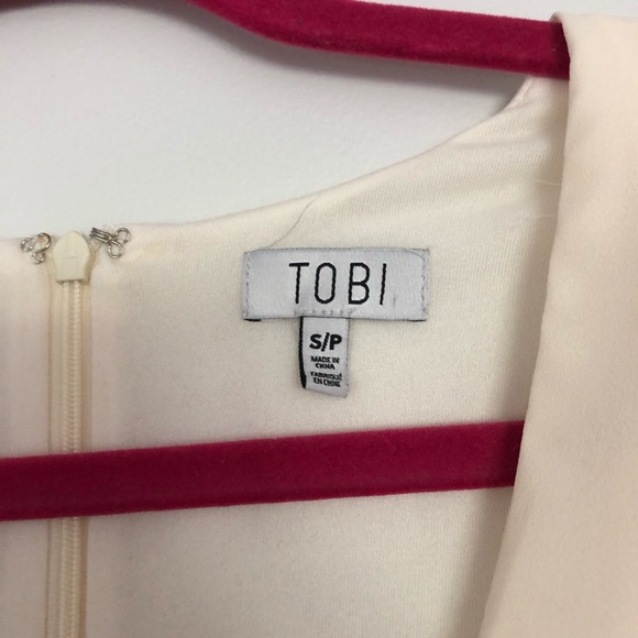 ✨Tobi Romper - Picture 2 of 4